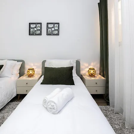 Luxury Family Close To Mgarr Ix-xini With Parking