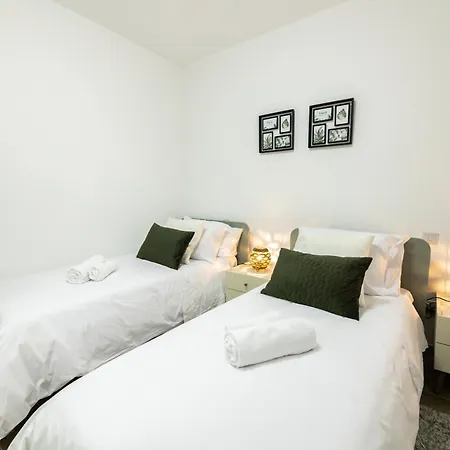 Luxury Family Close To Mgarr Ix-xini With Parking Xewkija